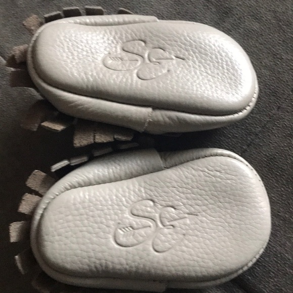 Sweet Elly Moccasins - Picture 4 of 7